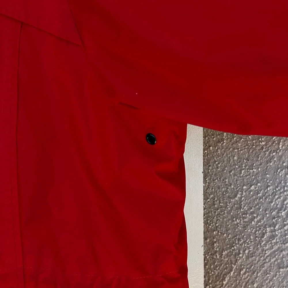 Pacific Trail size zip grommet